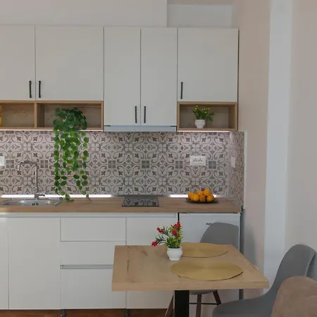 Apartment Escape