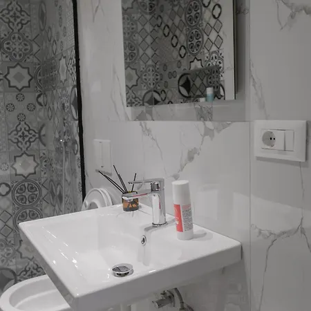 Escape Apartment *
